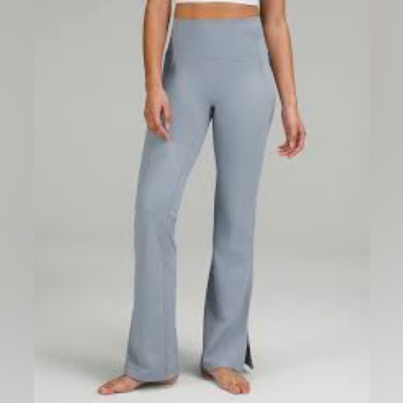 NWT Lululemon Super High Rise Split Hem Groove Pants - Chambray - Size 6